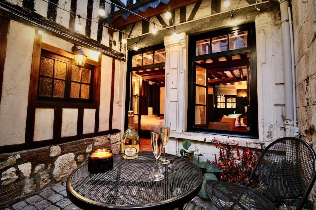 Le Spa Gustave - Sauna, Jacuzzi & Terrasse A ルーアン エクステリア 写真